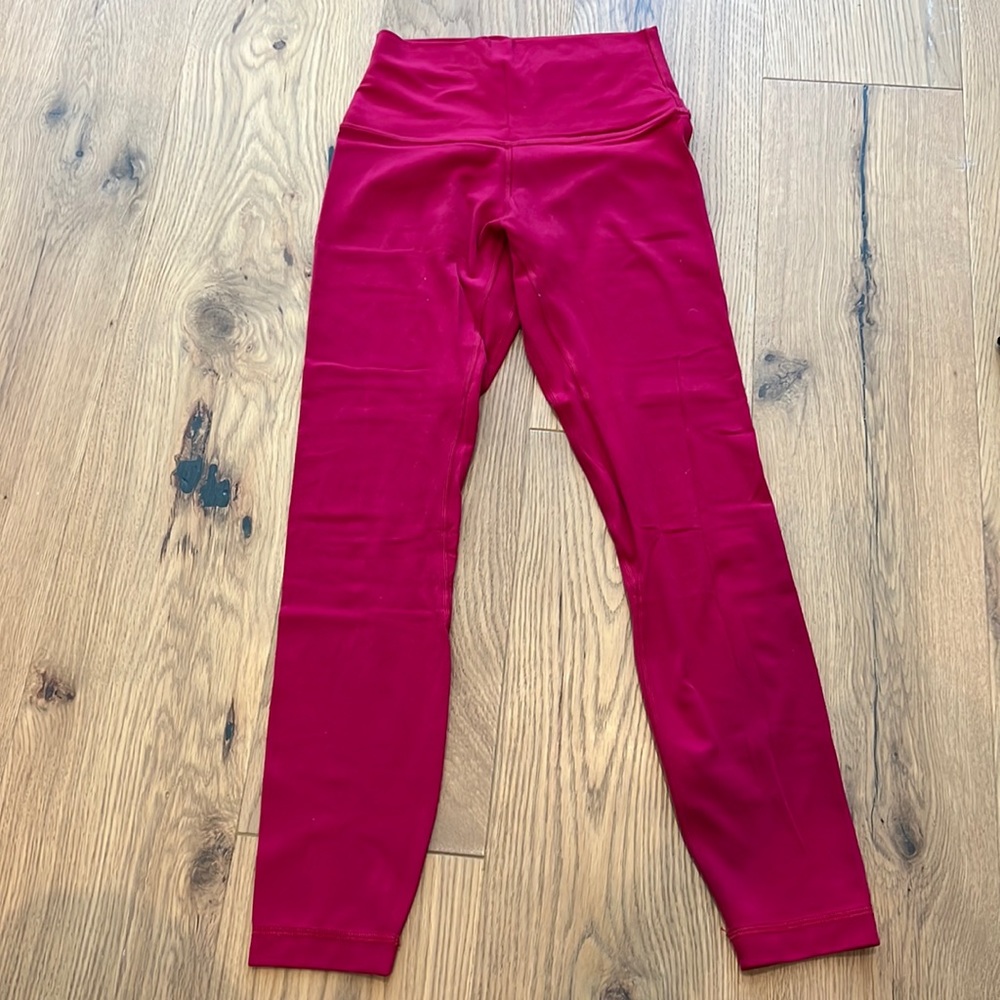 Lululemon Align 25” size 4